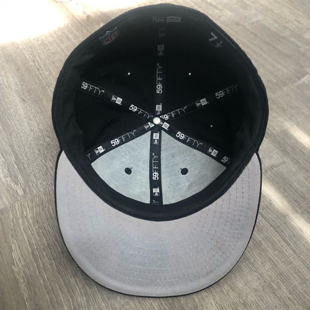 Las Vegas Raiders NFL Script New Era 59Fifty Fitted Baseball Hat Cap Black 7 1/2 - Picture 6 of 9
